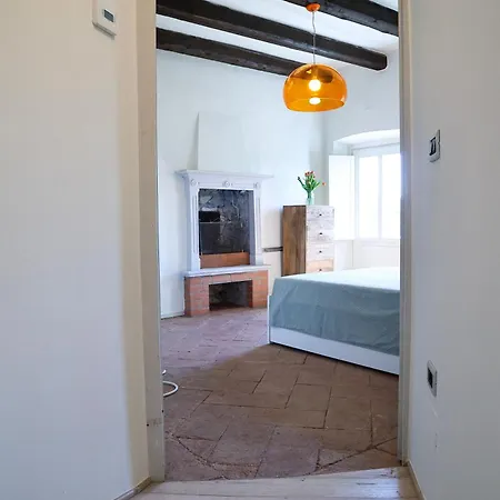 Casabella Кастеллетто-сопра-Тичино