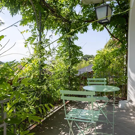 Гостевой дом Casabella 4*